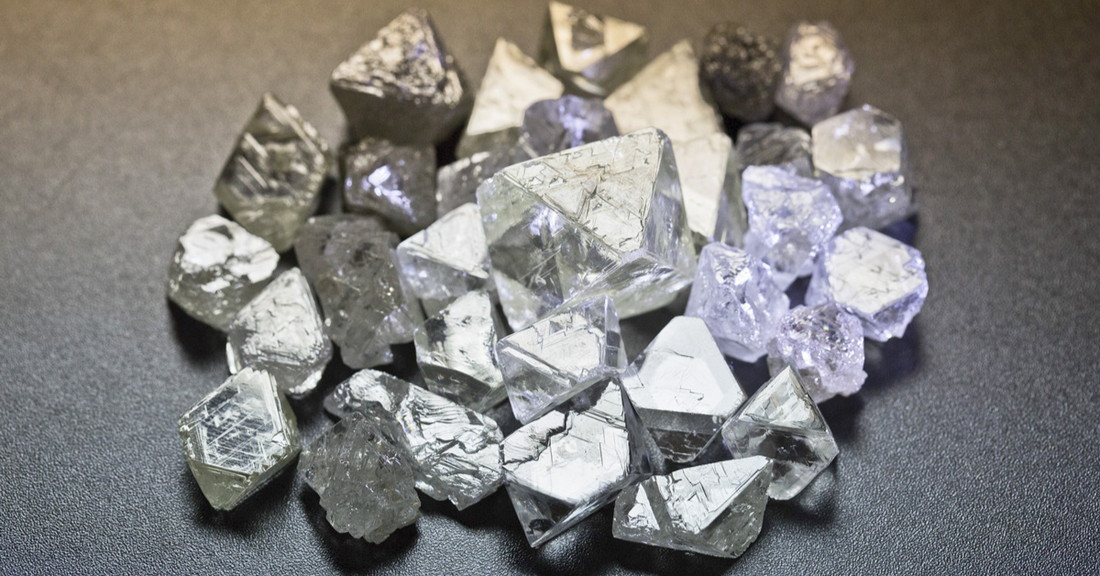 A collection of real and fake diamonds