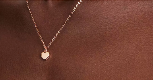 How to Wear Women’s Jewellery: Style Tips That Actually Work