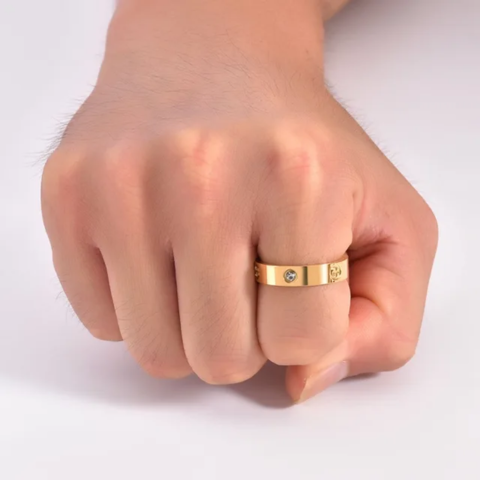 18k Gold Love Ring - VistaVistaVISIONS