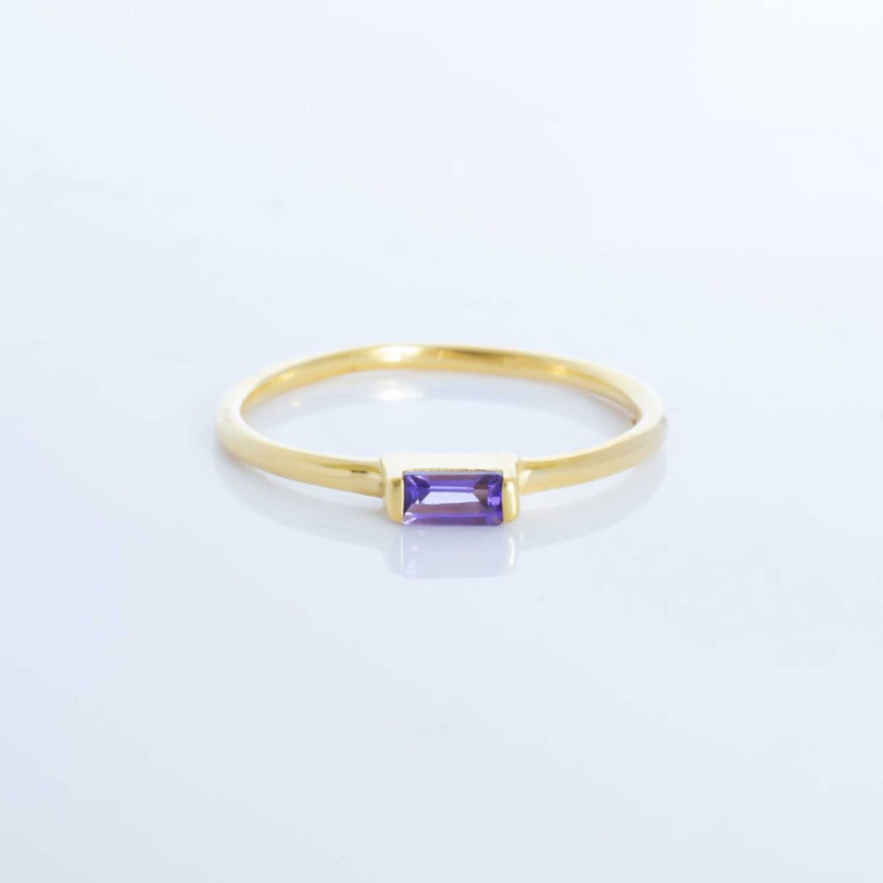14ct Gold Plated Amethyst Baguette Ring - VistaVistaVISIONS