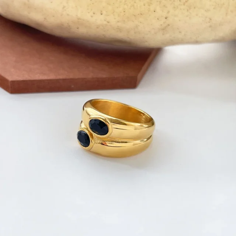 Black Onyx Gold Stack Ring - VistaVistaVISIONS