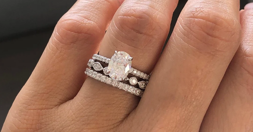 What Do 3 Rings Symbolise on a Wedding Finger? – VistaVistaVISIONS