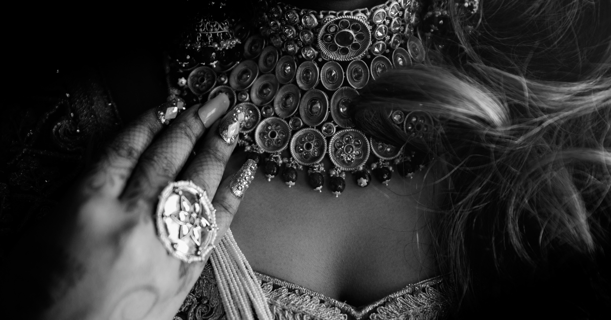 Choker Necklace Guide: Style, Fit Meaning Explained