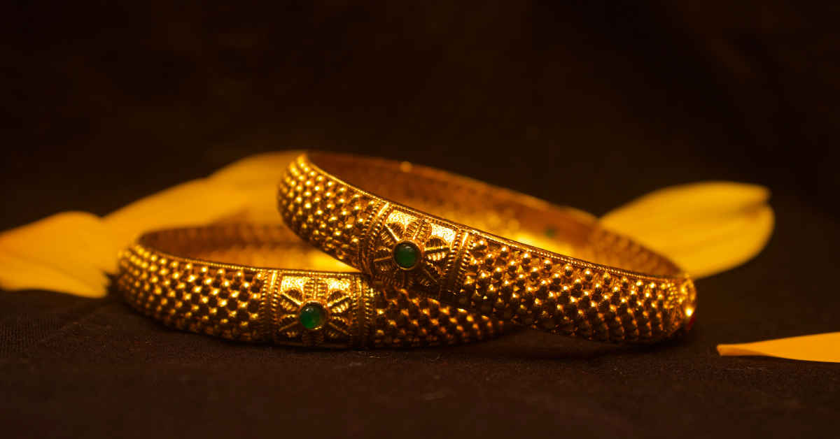 DIY Bangles: Creative Ideas to Customise Your Jewelry Collection