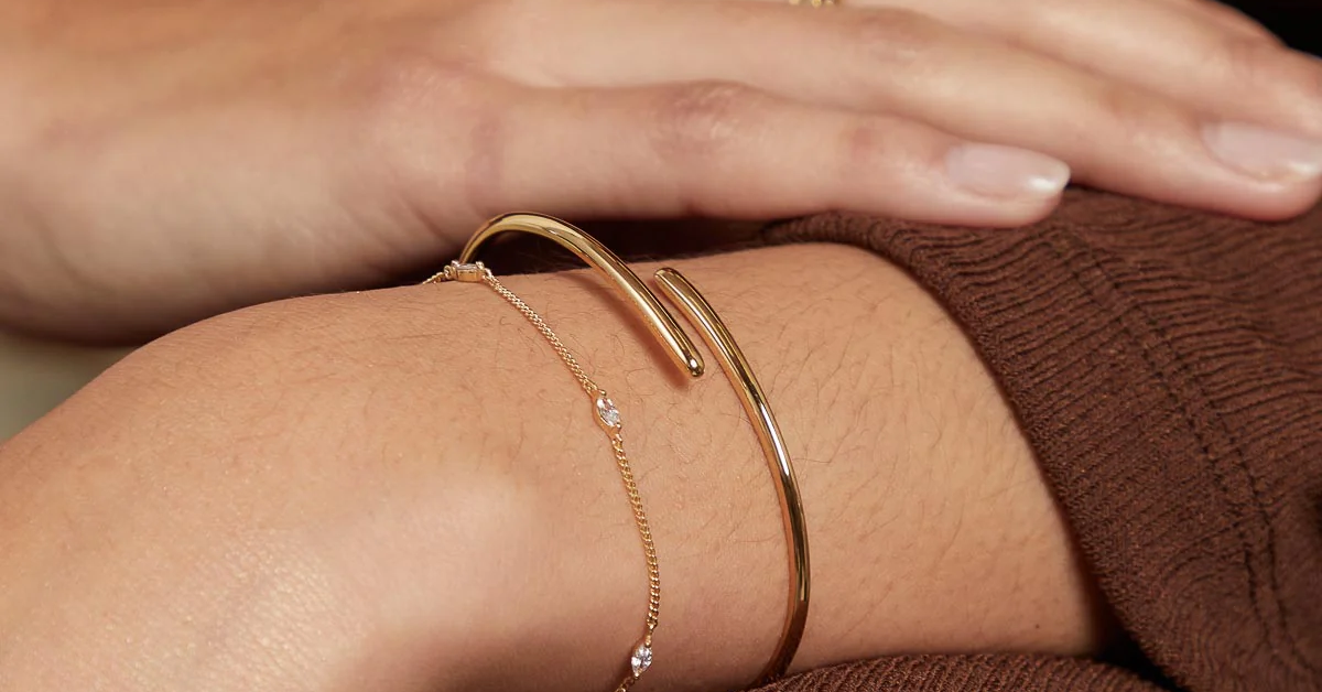 How to Wear a Cuff Bracelet