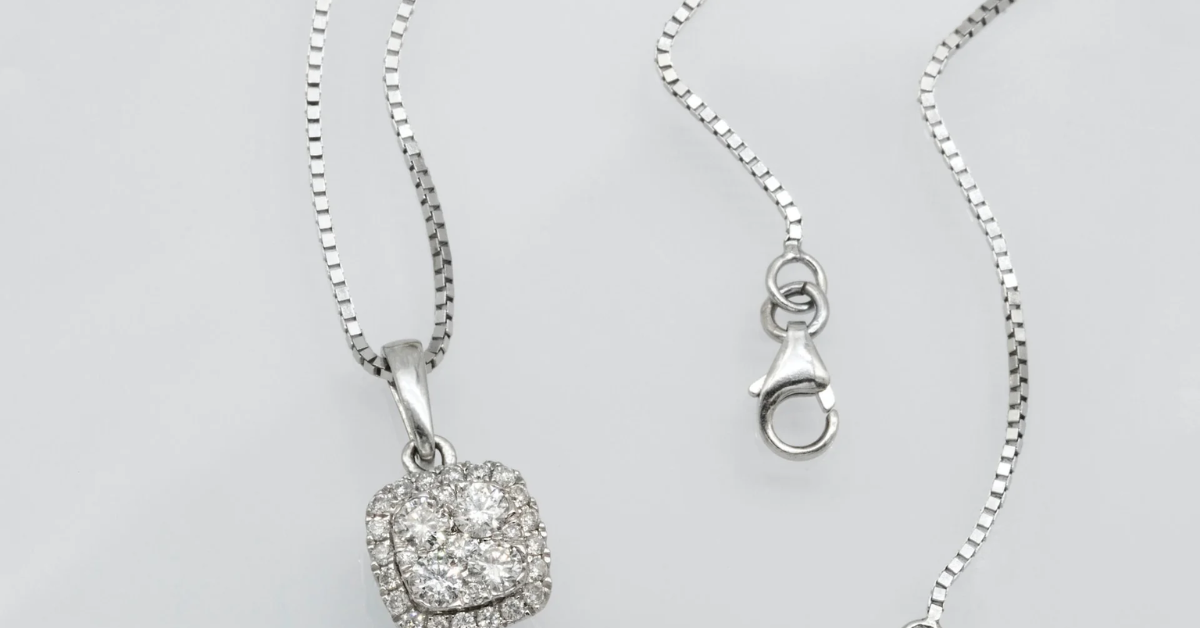 Why Jewellery Breaks: 7 Common Causes and How to Prevent Them