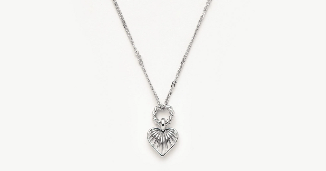 How to Wear Sterling Silver Necklaces (Styling Advice Included)