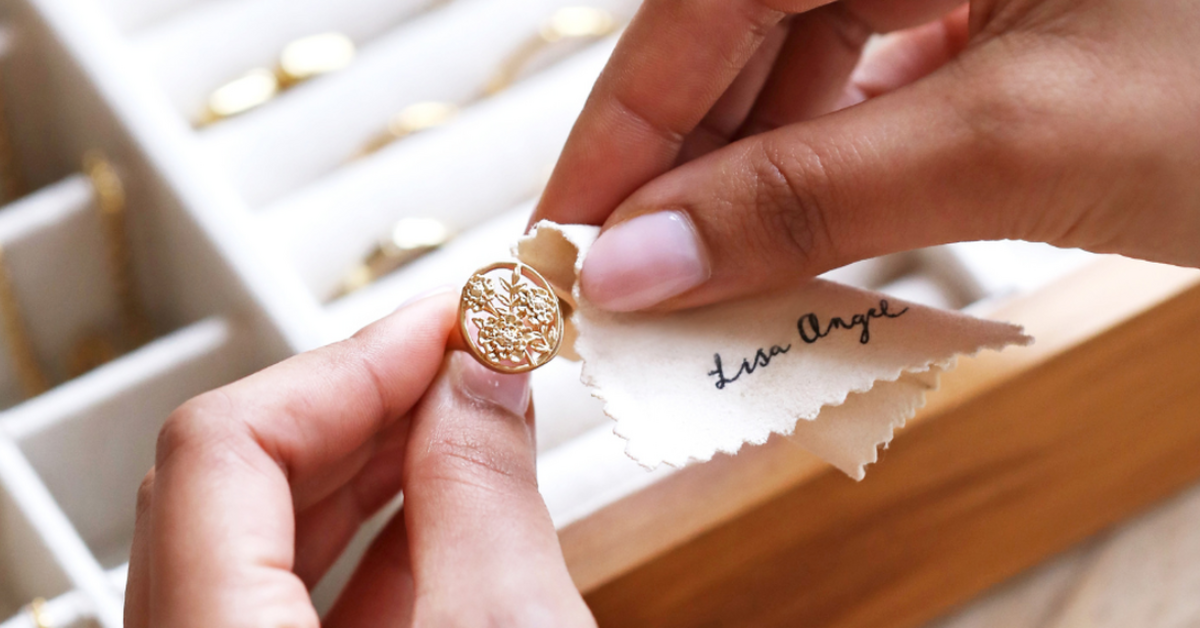 How to Care for Your Gold Jewellery: Tips for Keeping It Sparkling