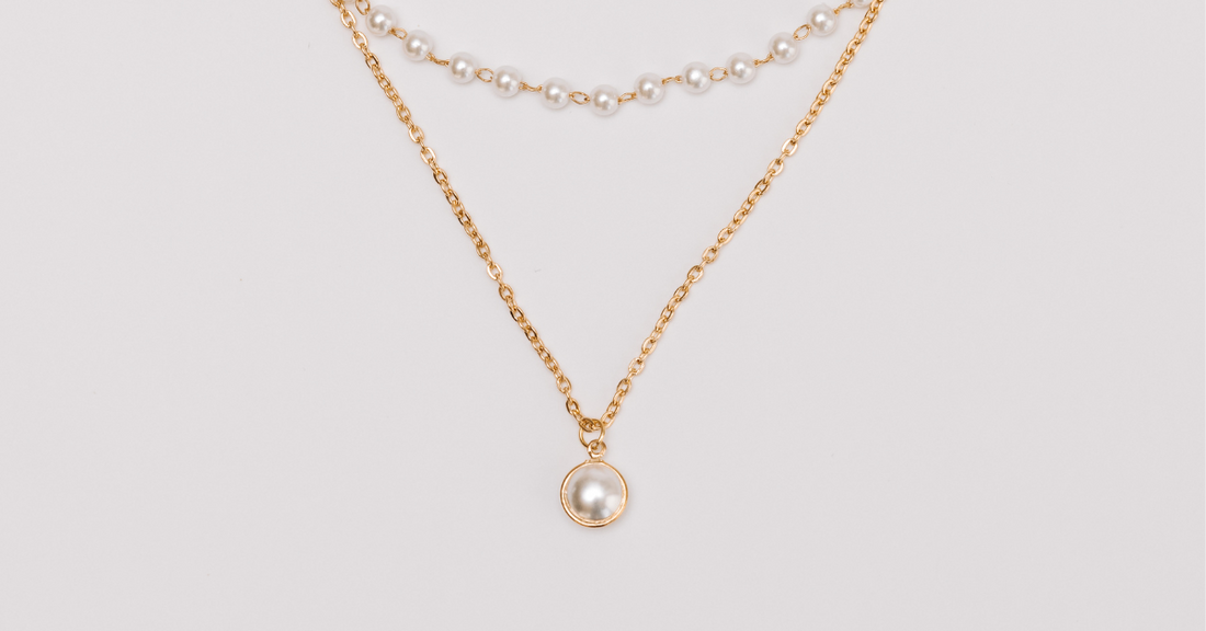 Summer Must-Haves: How to Style Your Pearls