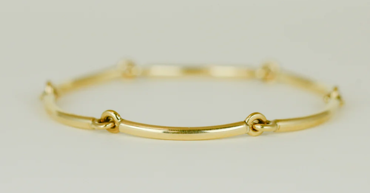 Full guide to investing in bracelets