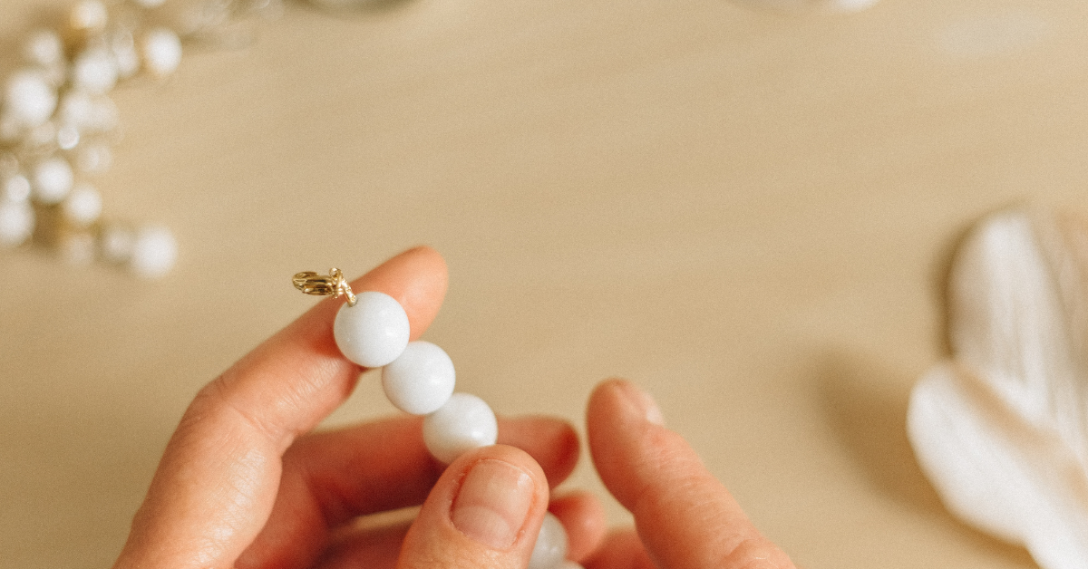 Top 5 Materials for Necklaces: What You Need to Know