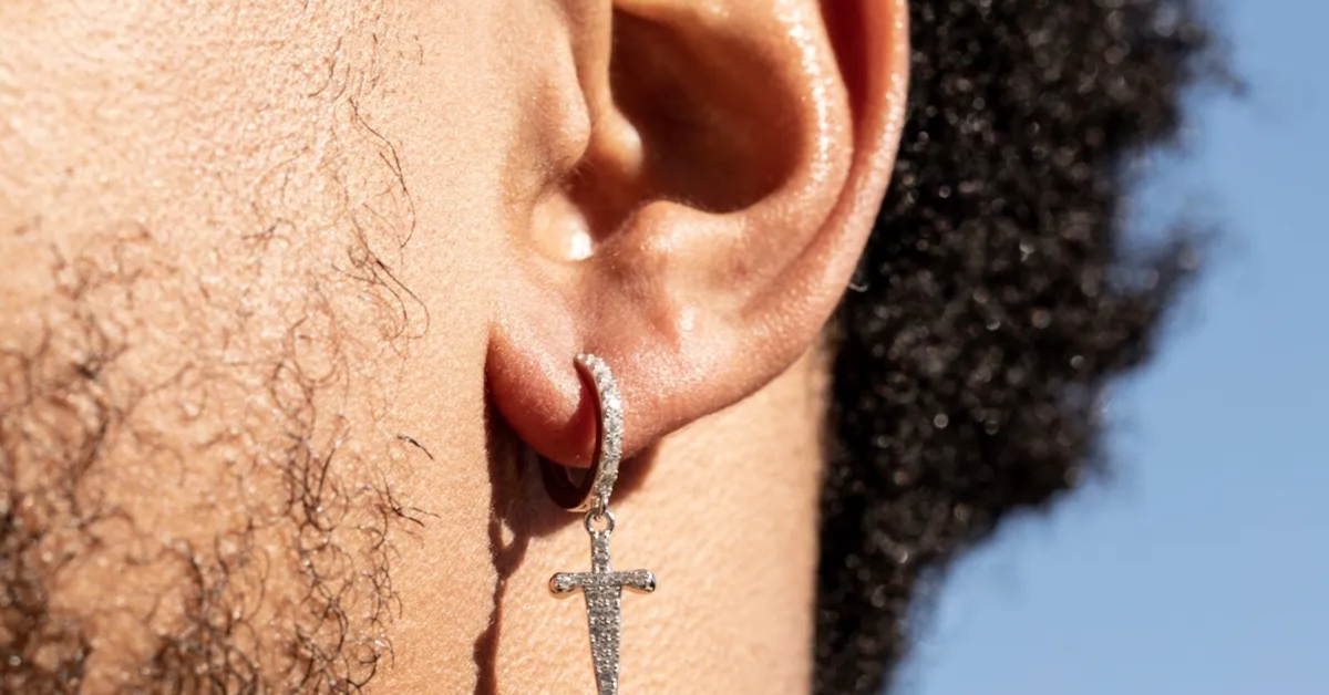 5 Reasons Why Men Should Wear Dangle Earrings