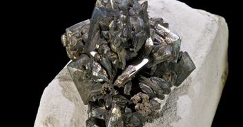 Guide to Marcasite (Properties, Value, History) – VistaVistaVISIONS