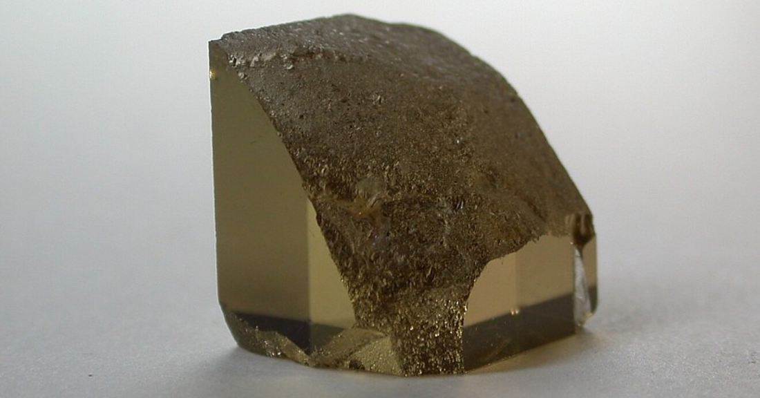 Everything to know about Sinhalite