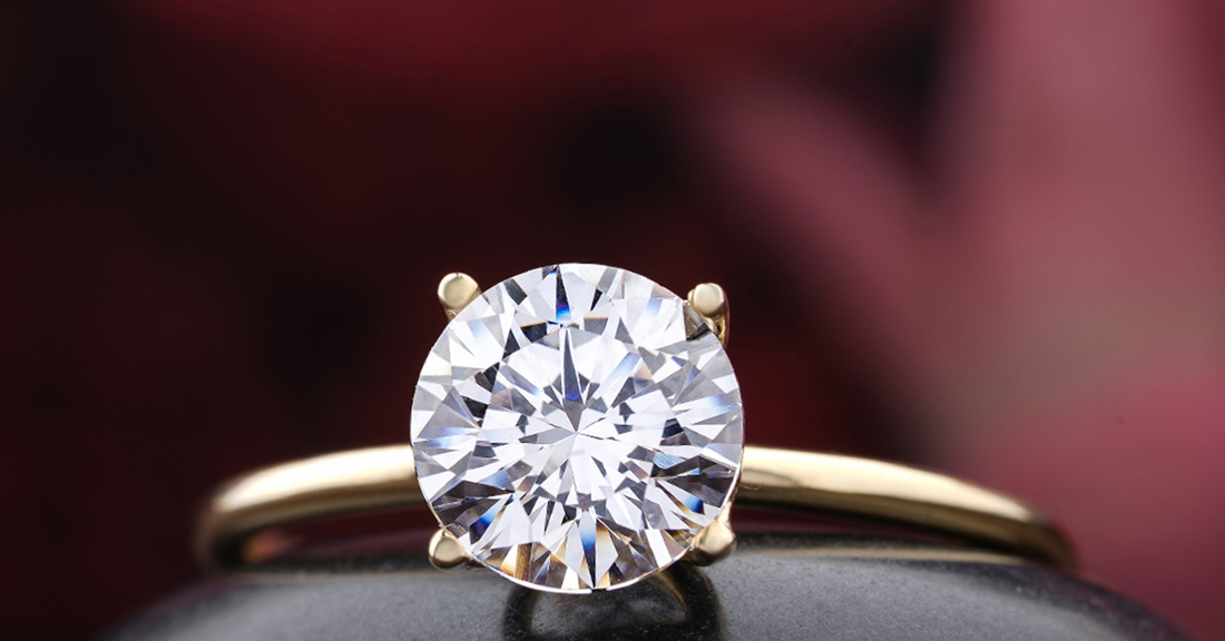 When Should You Take Off Your Engagement Ring?