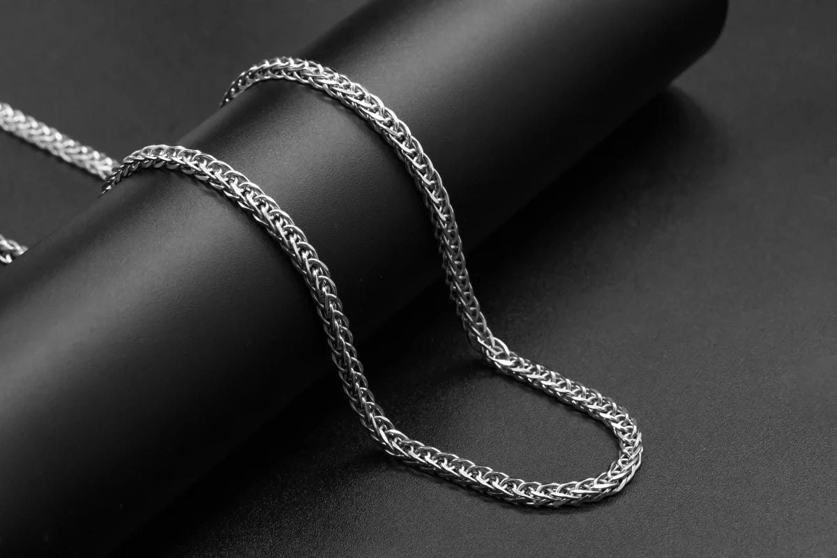 Layering Chains: The Ultimate Guide for Men