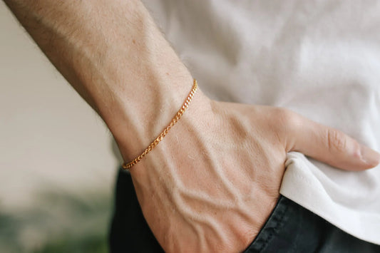 The Best Jewellery for Men with Minimalist Style