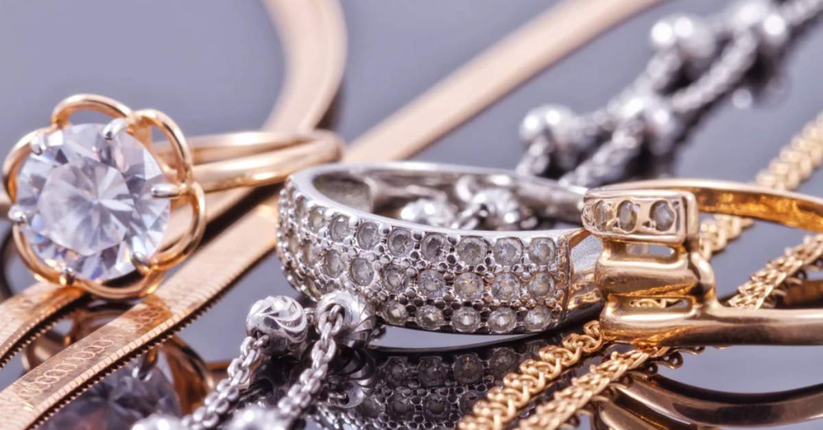 10 Best Jewellery Pieces to Wear All Day