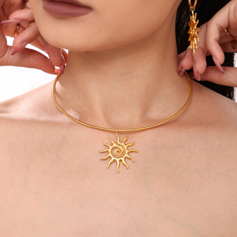 18K Gold-Plated Sun Necklace and Earrings 2 Piece - VistaVistaVISIONS