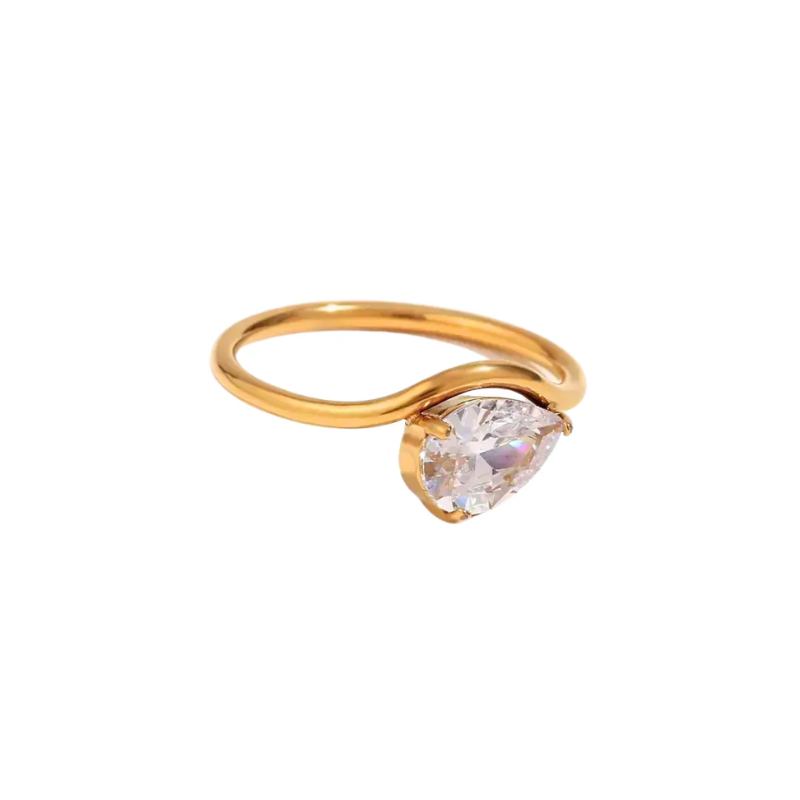 Minimalist Water Drop Zircon Gold Ring