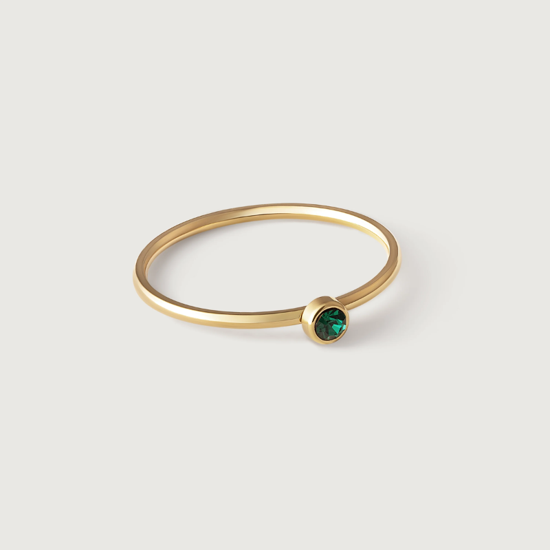 Single Emerald Stone Gold Ring