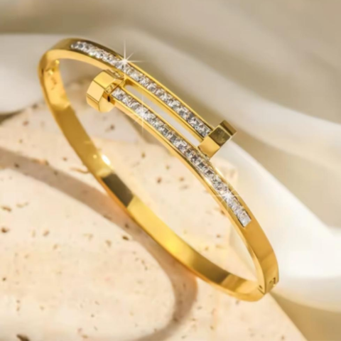 Diamond Gold Plated Bangle - VistaVistaVISIONS